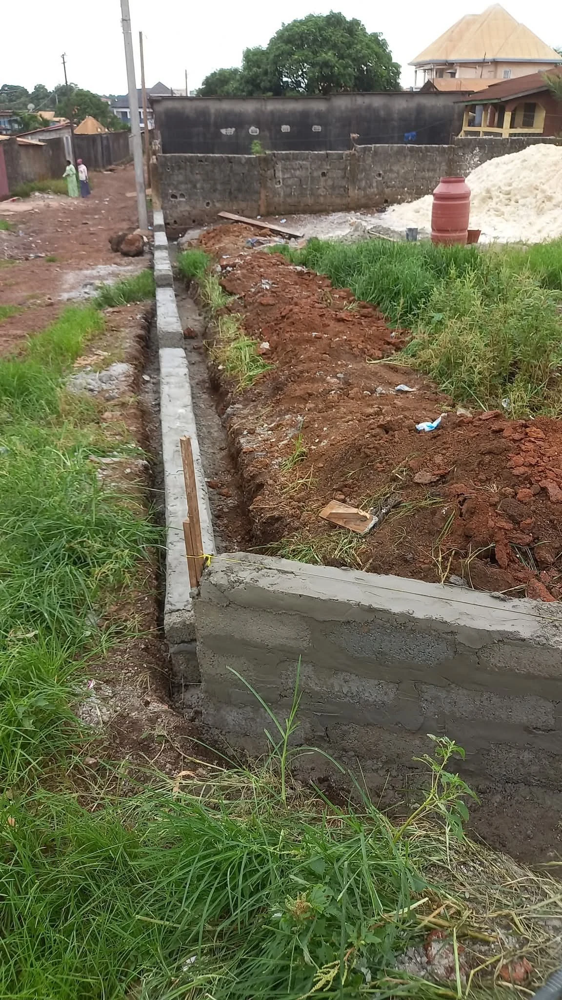 Travaux de fondation et de soubassement AGC